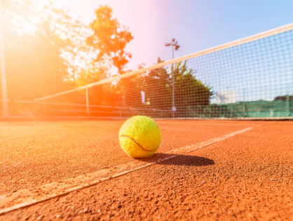 Start in die Tennissaison 2021: Schnupperangebote für Kinder, Jugendliche und Erwachsene